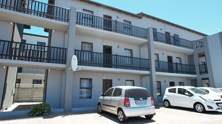 2 Bedroom Property for Sale in Parklands East Western Cape